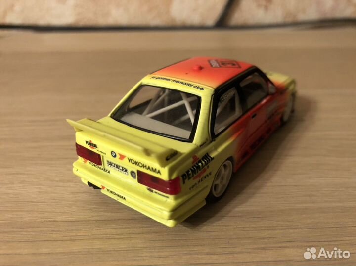 Модель BMW M3 e30 Minichamps 1/43