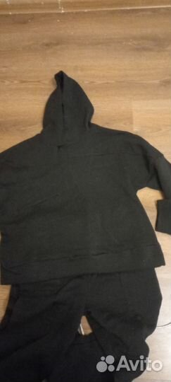 Спортивный костюм женский на флисе новый 48 р