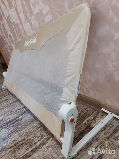 Защитный бортик для кровати 150 см