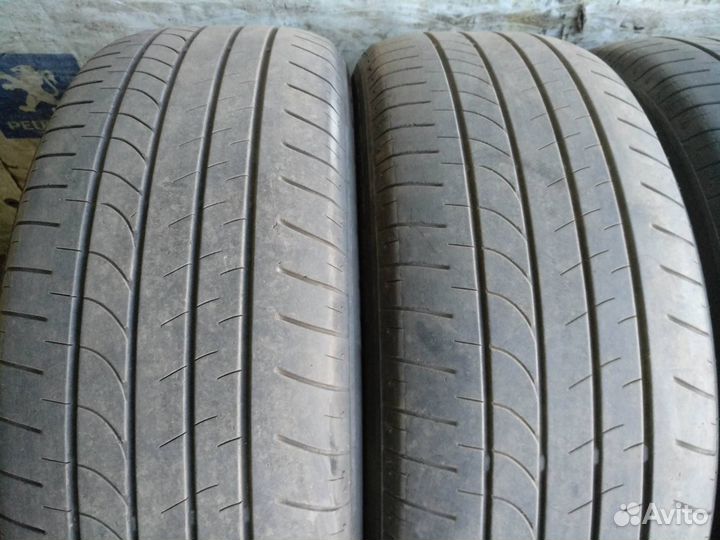 Bridgestone Dueler H/L 33A 235/55 R20 102V