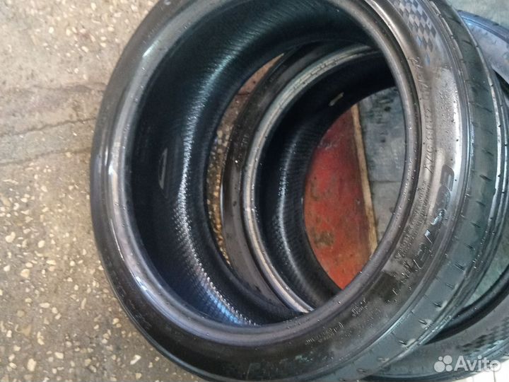 Kumho Ecsta PS71 240/40 R18 97Y