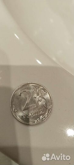 Продам 2 рубля с браком