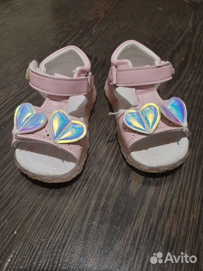Сандали для девочки