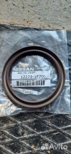 Уплотняющее кольцо, коленч валa nissan 122791F700