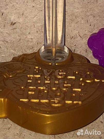 Подставка и расческа для авито