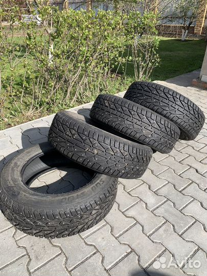 Kormoran SUV Stud 225/65 R17