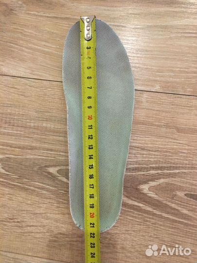 Кроссовки adidas 34