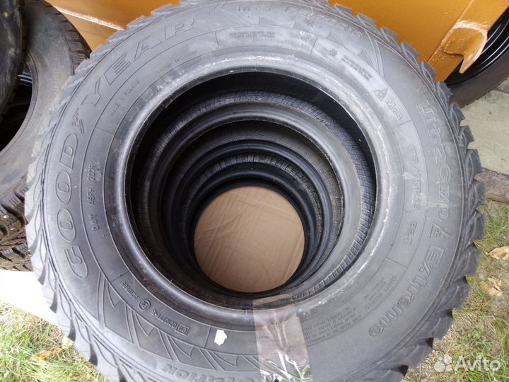 Goodyear Assurance ArmorGrip 175/70 R13