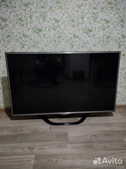 Телевизор lg SMART tv 47
