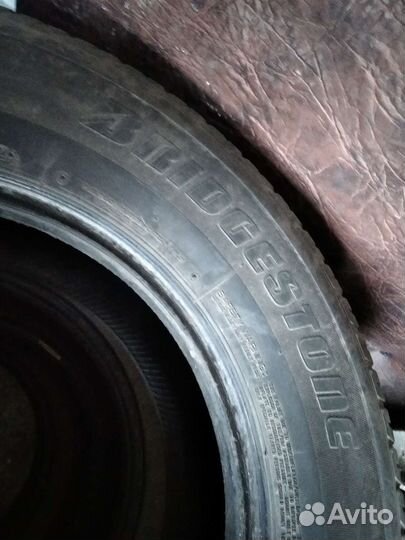 Bridgestone Dueler A/T 225/70 R16