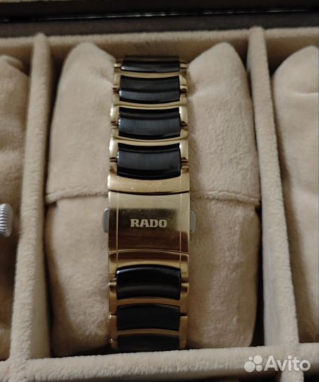 Часы Rado Diamonds с бриллиантами