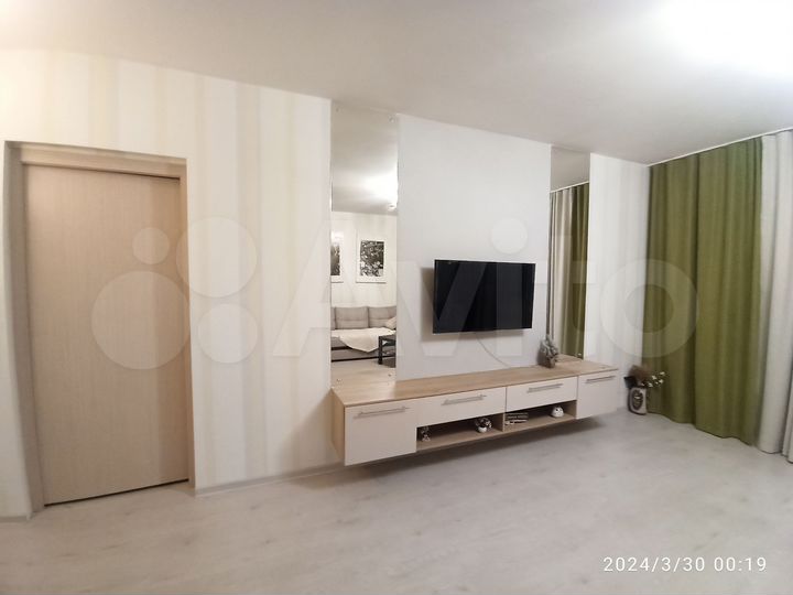 2-к. квартира, 58 м², 2/5 эт.