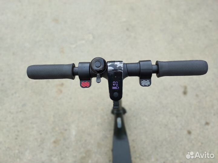 Электросамокат joyor A3 black 350W