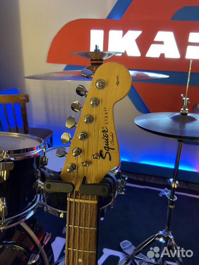 Fender squier affinity stratocaster