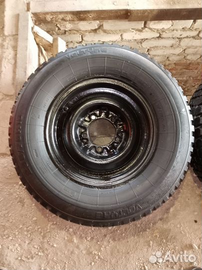 5 колес в сборе с дисками на УАЗ 235/75 R15