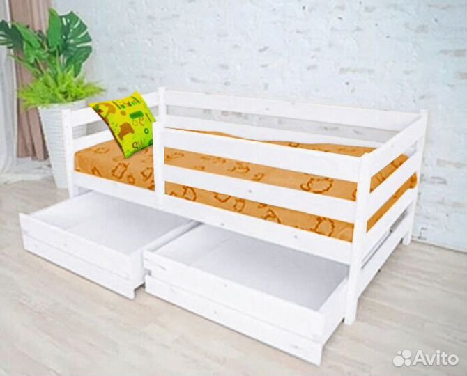 Кроватка детская высокий борт софа эко из массива