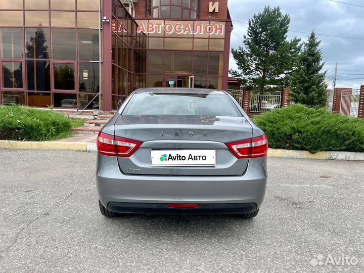 LADA Vesta 1.6 МТ, 2018, 240 000 км