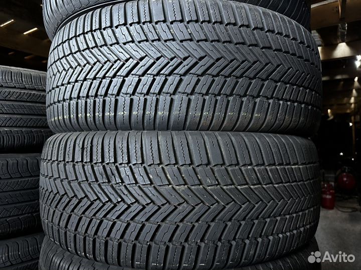 Bridgestone Blizzak LM-001 235/60 R18