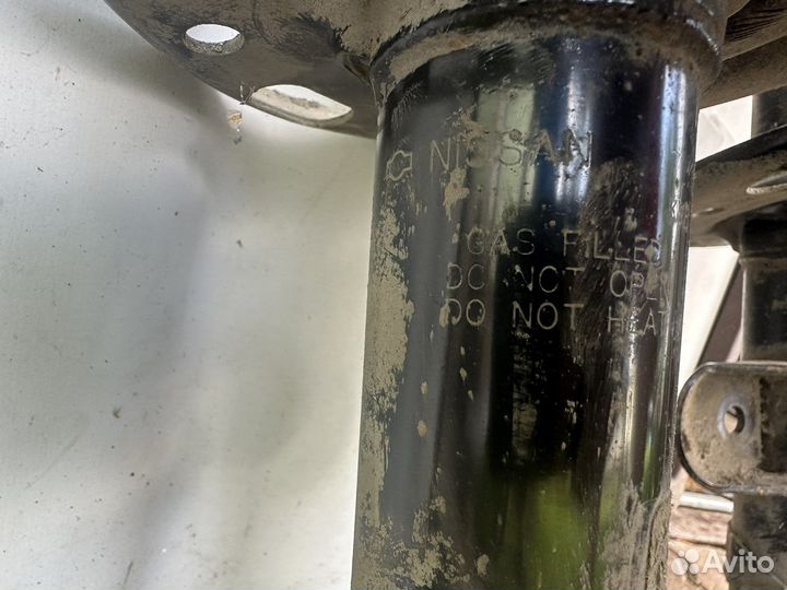 Амортизаторы перкдние infiniti qx60