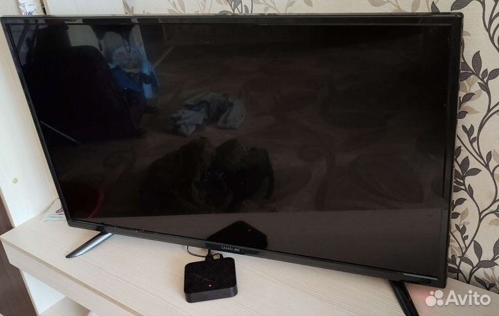 Телевизор SmartTV