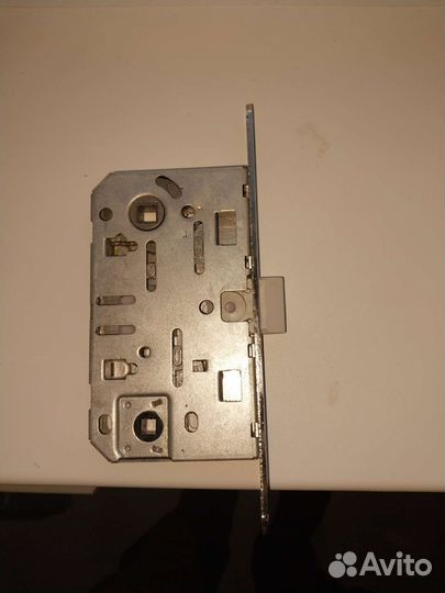 Замок дверной межкомнатный