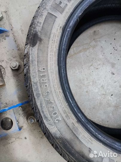 Goodyear Eagle Sport R16