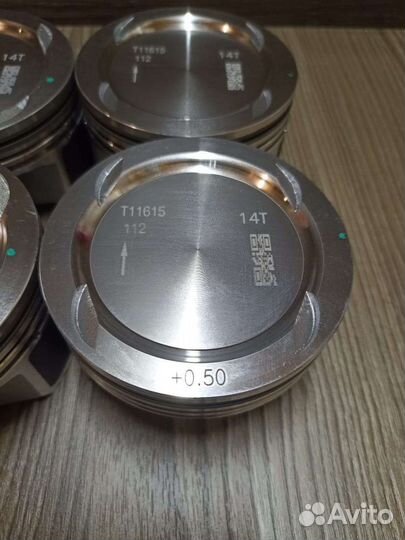 Поршня Opel Astra j +0.5 оригинал