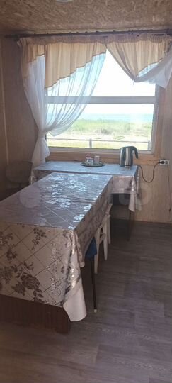 Гостиница, 100 м²