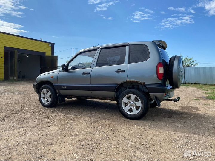 Chevrolet Niva, 2008