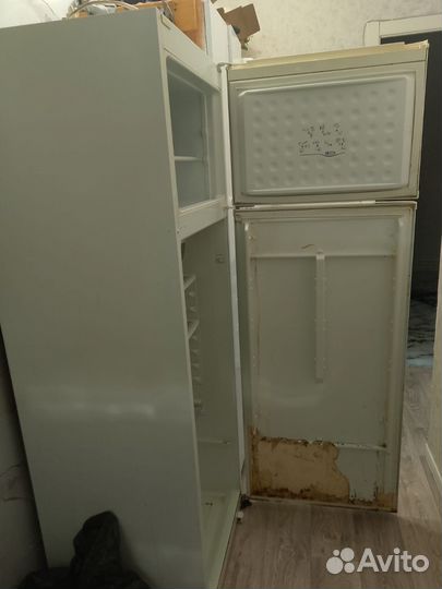 Холодильник бу