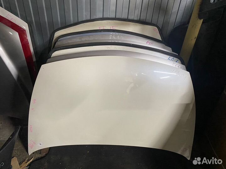 Капот Honda Civic 4D