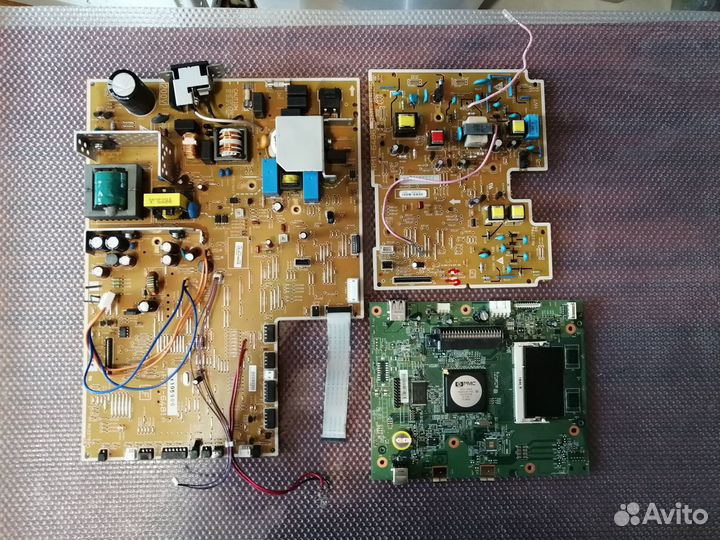 Принтер HP P3015dn в разборе