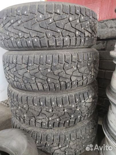 Pirelli Ice Zero 195/65 R15