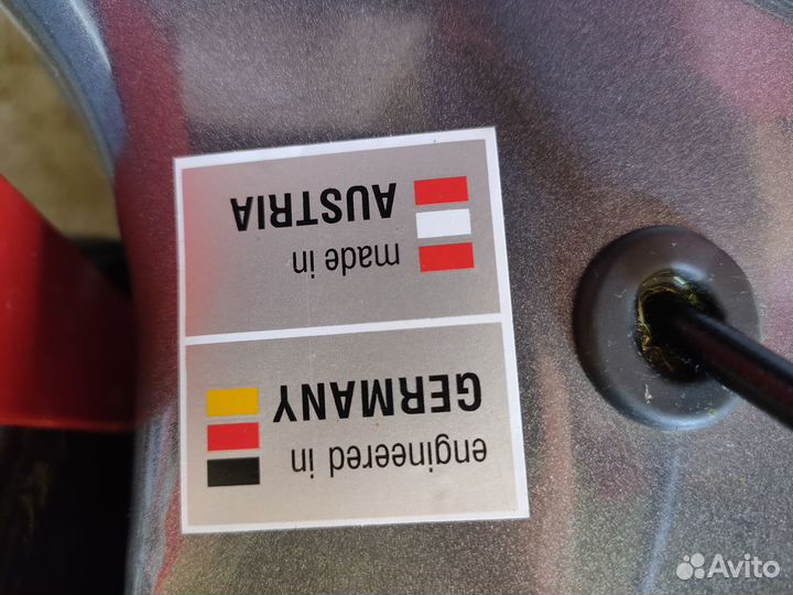 Немецкая газонокосилка бензиновая самоходная Al-KO