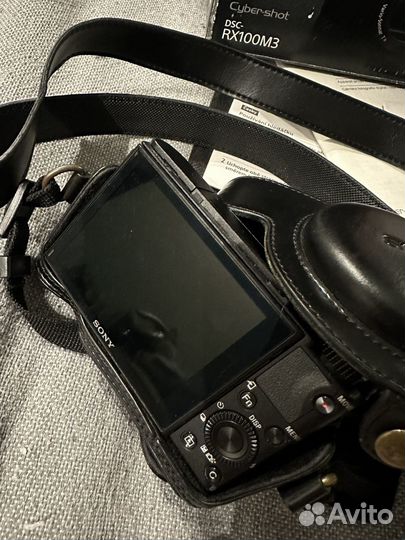 Компактный фотоаппарат sony cyber shot dsc-rx100m3