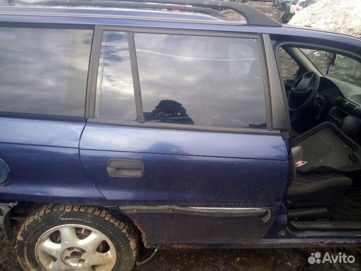 Дверь задняя правая Опель Астра F