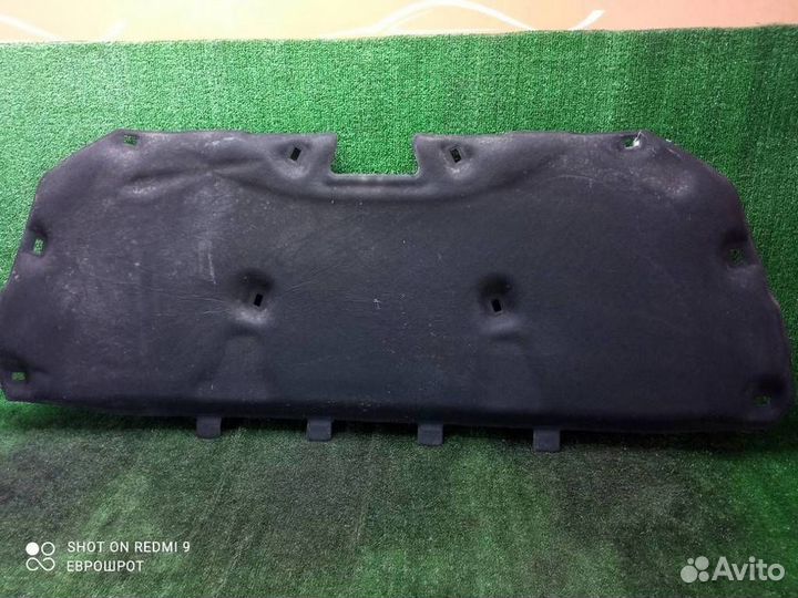 Шумоизоляция капота Ford Focus 3 (2011-2018)