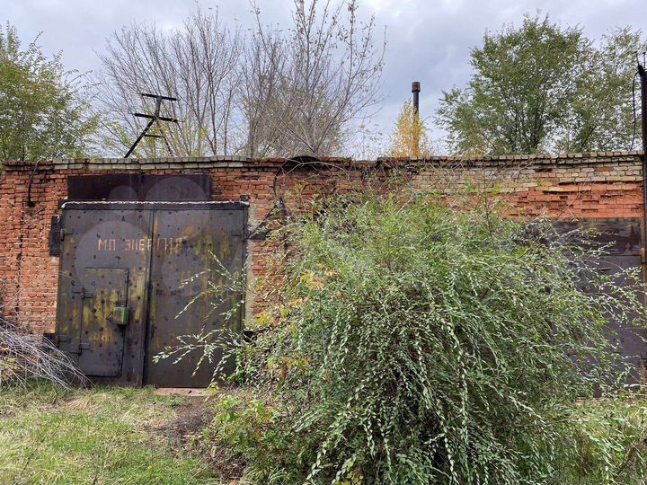 Гараж, > 30 м²