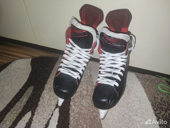 Хоккейные коньки bauer vapor x2.7