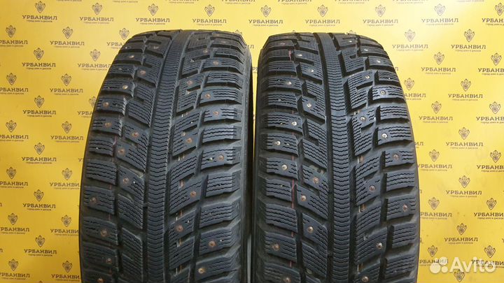 Kumho I'Zen KW22 215/60 R16 99T