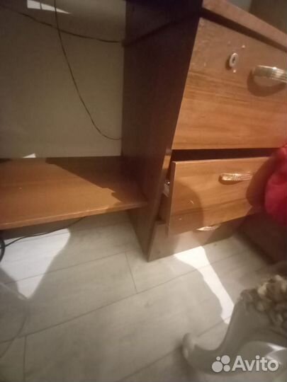 Компьютер со столом