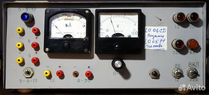 Блок питания лабораторный