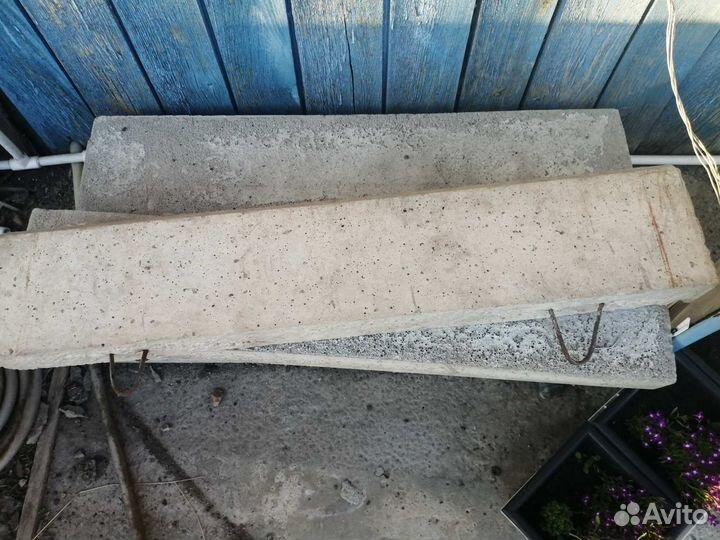 Бордюр тротуарный