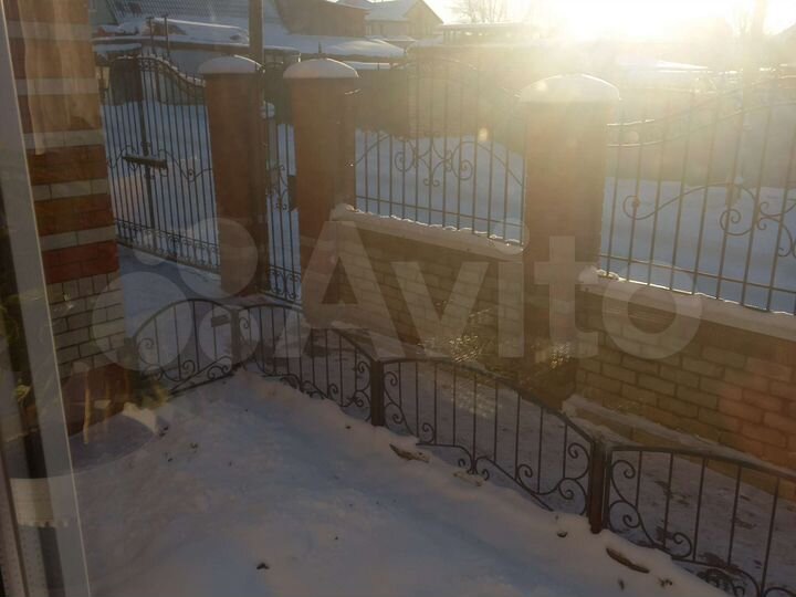 Дом 180 м² на участке 6 сот.