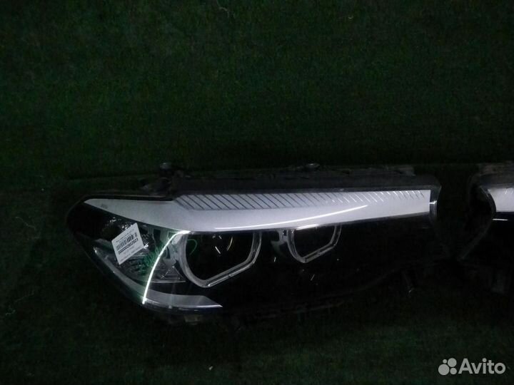 Фара передняя (комплект) BMW 5-Series/M5