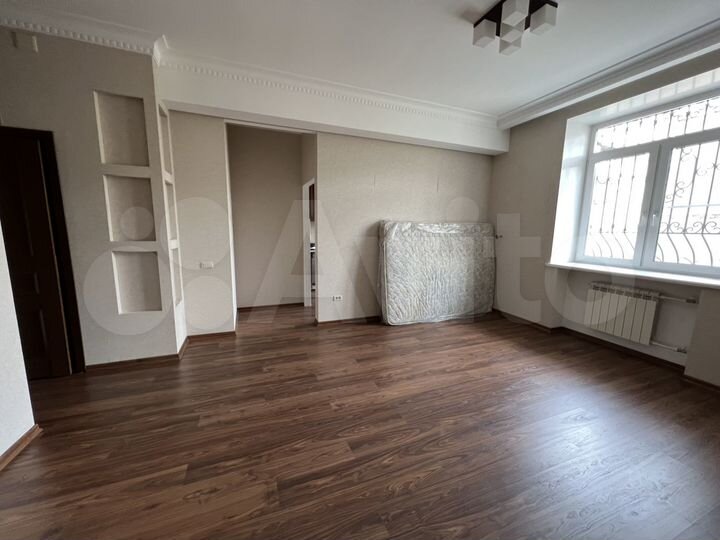 2-к. квартира, 58,7 м², 2/4 эт.