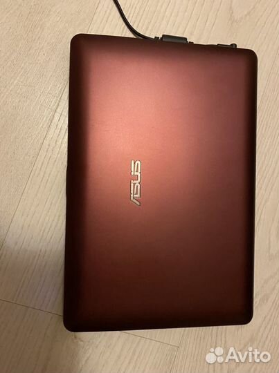 Мини ноутбук asus Eee PC 1015PEM