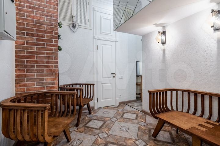 1-к. квартира, 50 м², 1/10 эт.