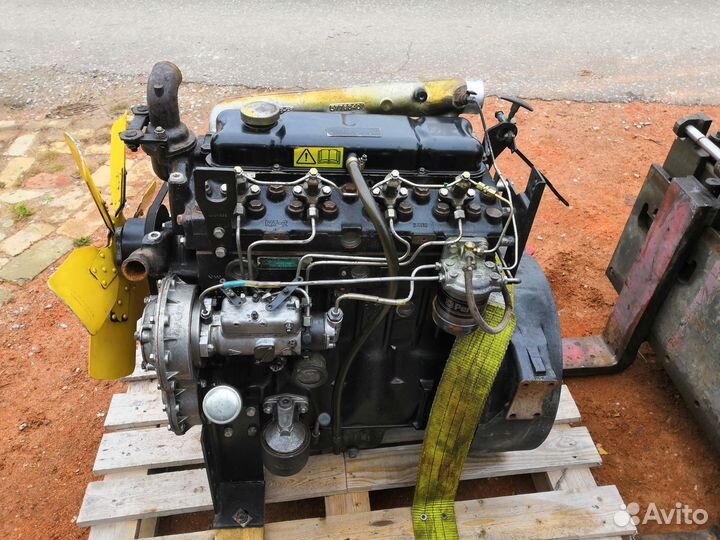 Дизельный двигатель перкинс 1004 Perkins