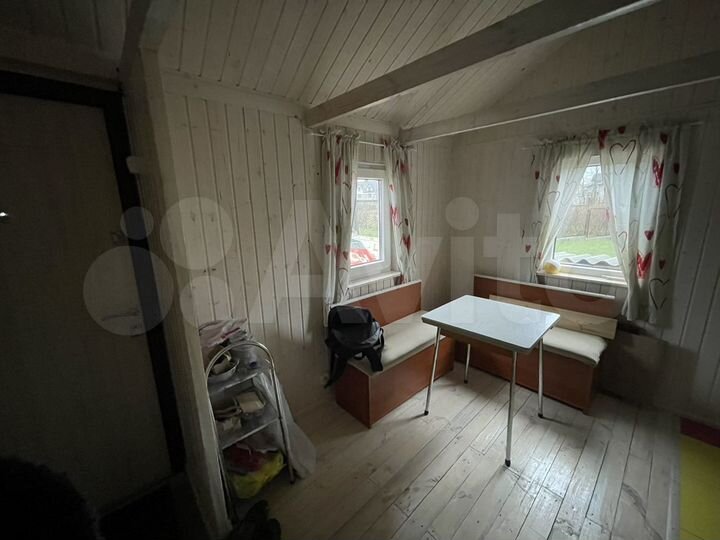 Дом 30 м² на участке 10 сот.